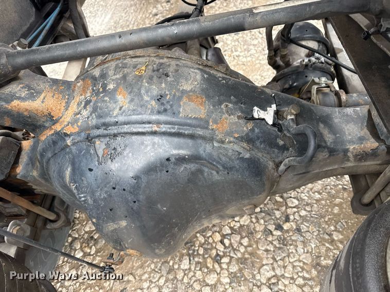 image for item DS3761 2007 Freightliner Columbia semi truck