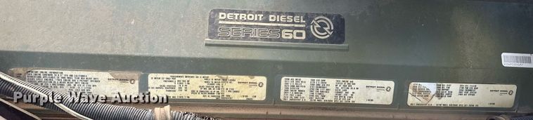 image for item DS3766 1997 Freightliner FLD120 semi truck