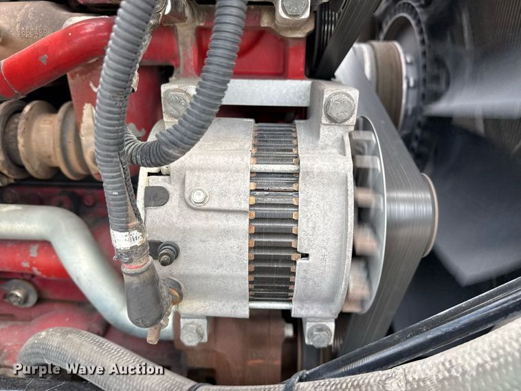 image for item DS3794 2019 Peterbilt 389 semi truck