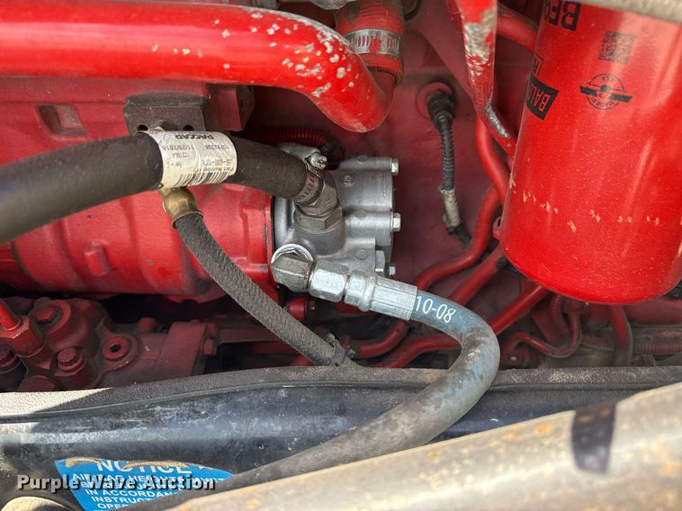 image for item DS3795 2019 Peterbilt 389 semi truck