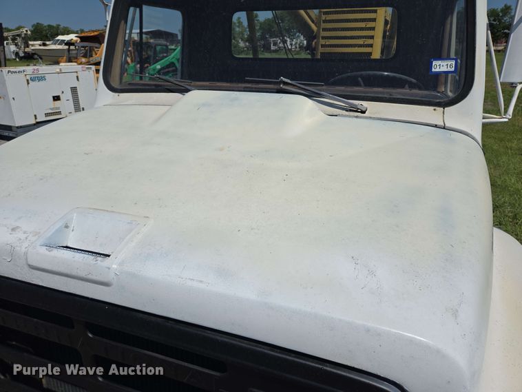 image for item DT4875 1985 International 1654 pressure digger truck