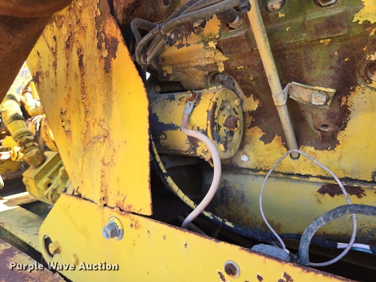 image for item DT4875 1985 International 1654 pressure digger truck