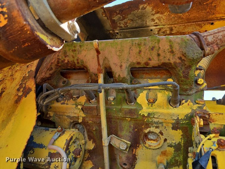 image for item DT4875 1985 International 1654 pressure digger truck