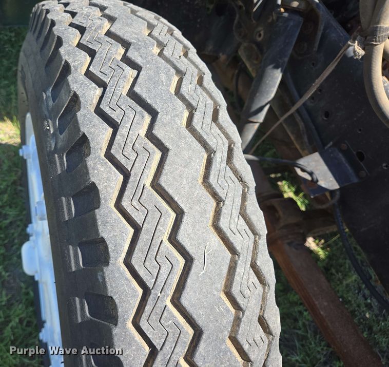 image for item DT4875 1985 International 1654 pressure digger truck