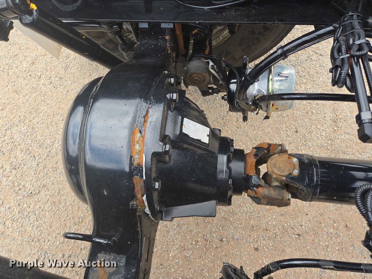 image for item DT4916 2013 Kenworth T370 truck cab and chassis