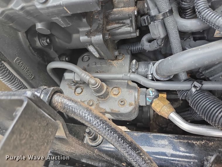 image for item DT4916 2013 Kenworth T370 truck cab and chassis