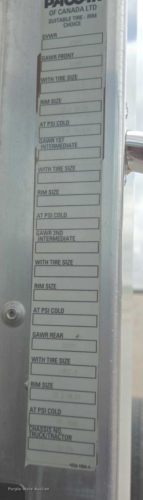 image for item DT4916 2013 Kenworth T370 truck cab and chassis