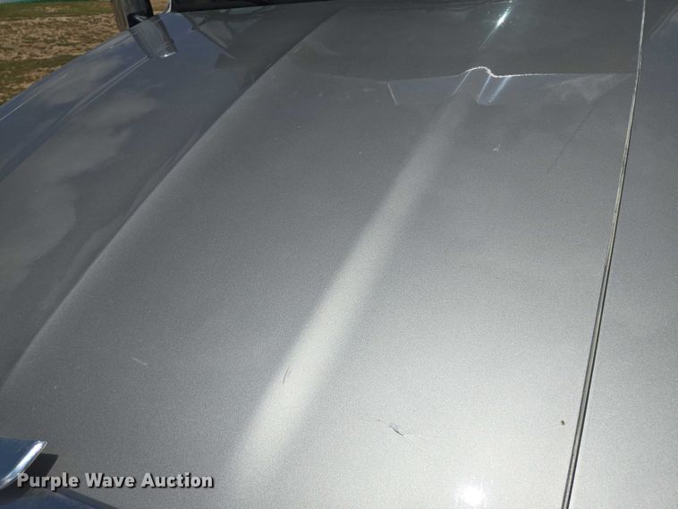 image for item DT4917 2015 Peterbilt 579 semi truck