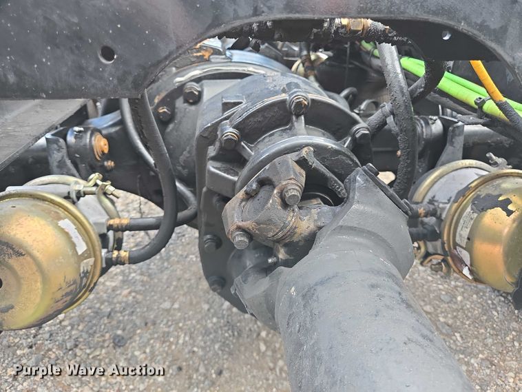 image for item DT4945 2013 International ProStar semi truck