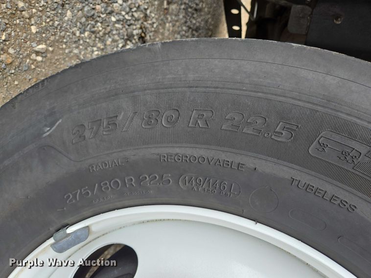 image for item DT4945 2013 International ProStar semi truck