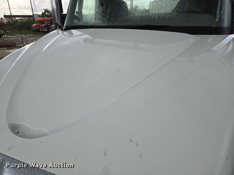 image for item DT4947 2013 International ProStar  semi truck