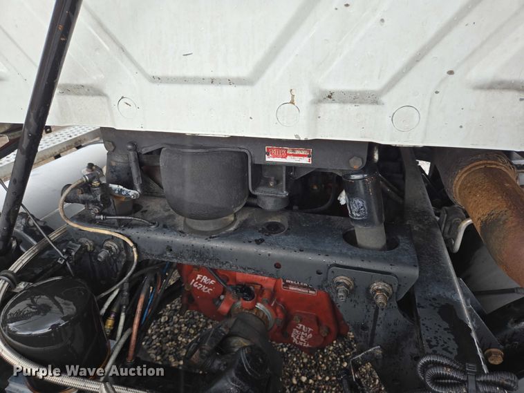 image for item DT4947 2013 International ProStar  semi truck