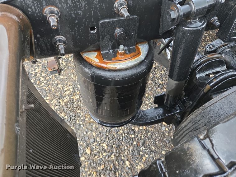 image for item DT4947 2013 International ProStar  semi truck