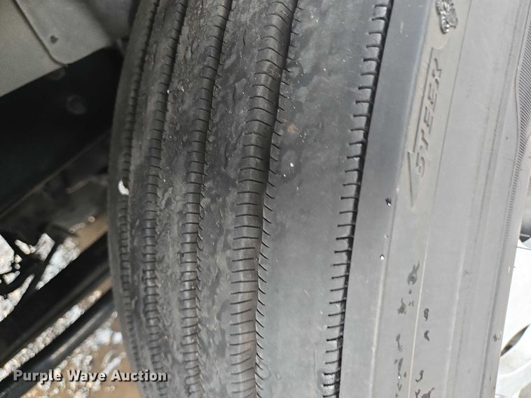 image for item DT4947 2013 International ProStar  semi truck