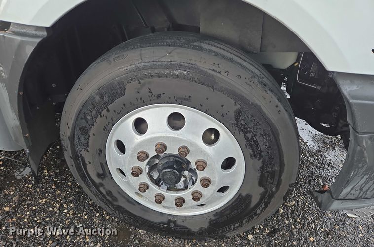 image for item DT4947 2013 International ProStar  semi truck