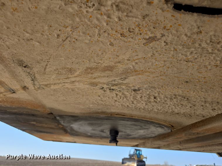 image for item DT6780 1998 Wabash dry van trailer