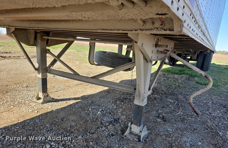 image for item DT6780 1998 Wabash dry van trailer