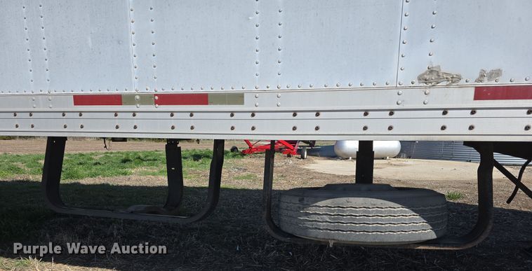 image for item DT6780 1998 Wabash dry van trailer