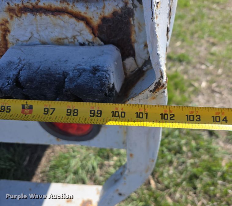 image for item DT6780 1998 Wabash dry van trailer