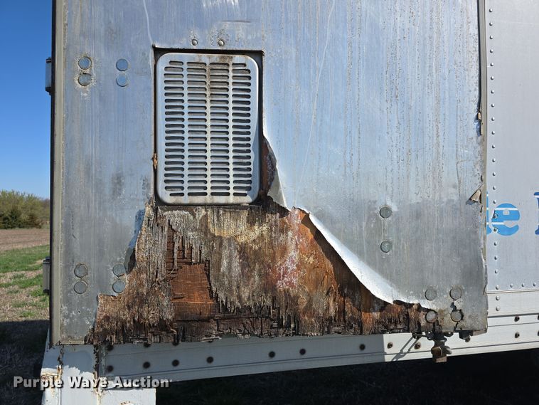 image for item DT6780 1998 Wabash dry van trailer