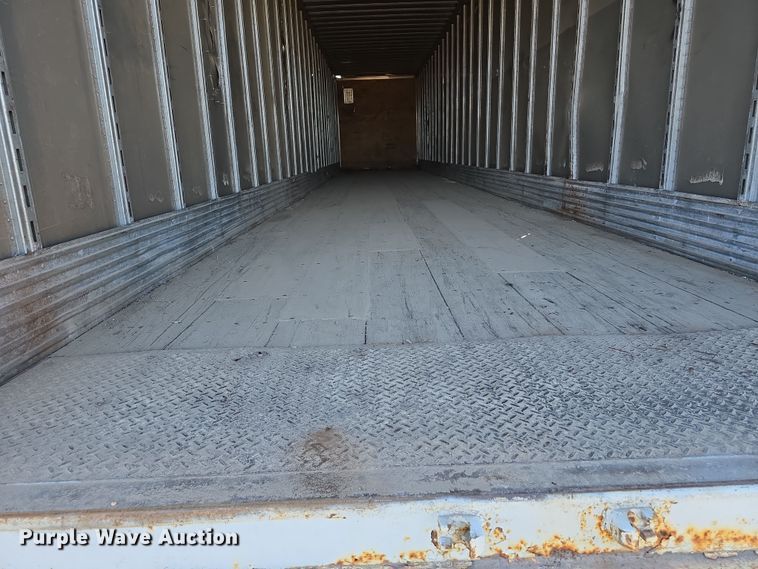 image for item DT6780 1998 Wabash dry van trailer