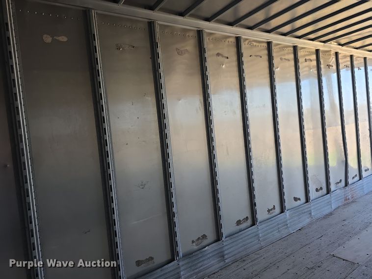 image for item DT6780 1998 Wabash dry van trailer