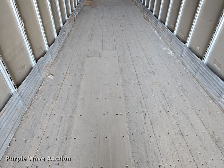 image for item DT6780 1998 Wabash dry van trailer