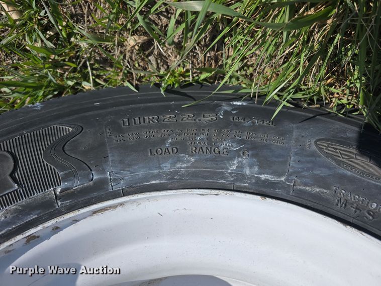 image for item DT6780 1998 Wabash dry van trailer