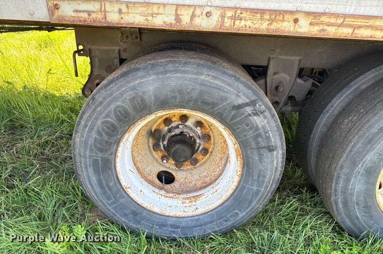 image for item DU9214 2000 Great Dane dry van trailer