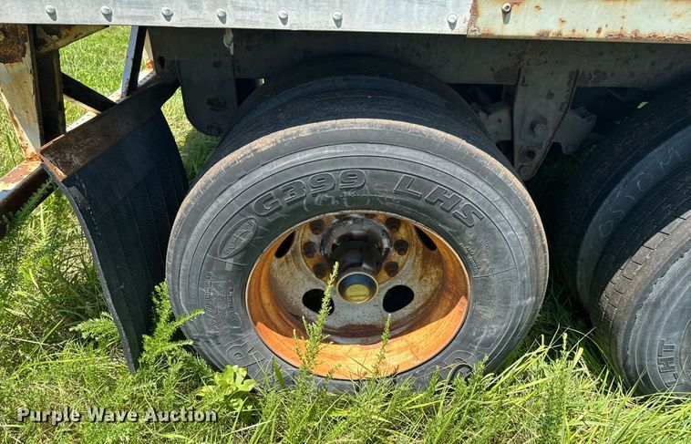 image for item DU9214 2000 Great Dane dry van trailer