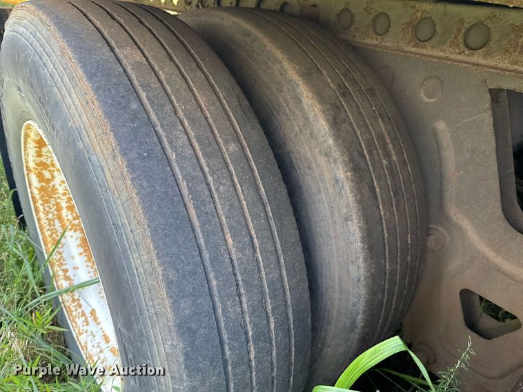 image for item DU9217 2008 Wabash DVLSHPC dry van trailer