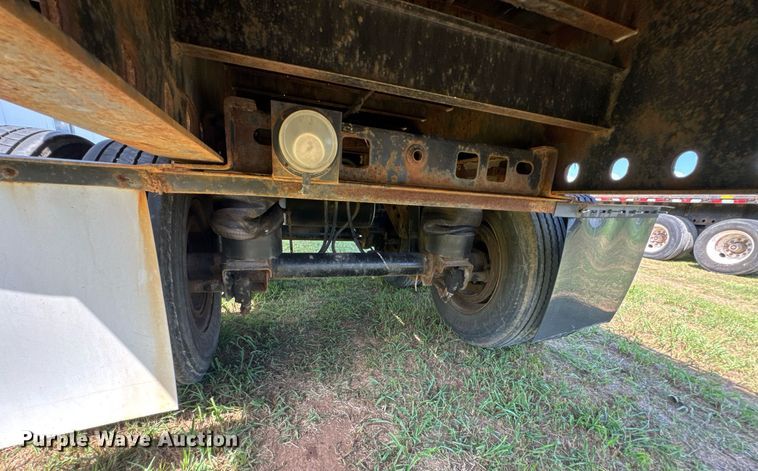 image for item DU9219 2005 Fontaine EFTW-6-8048SLAWK flatbed trailer