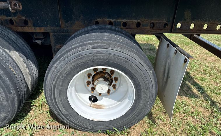 image for item DU9219 2005 Fontaine EFTW-6-8048SLAWK flatbed trailer