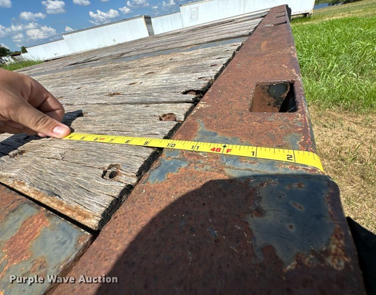 image for item DU9220 2008 Great Dane flatbed trailer