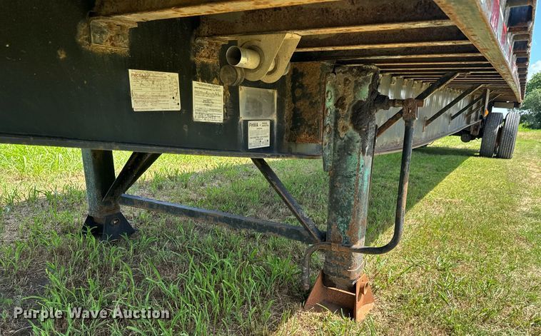 image for item DU9220 2008 Great Dane flatbed trailer