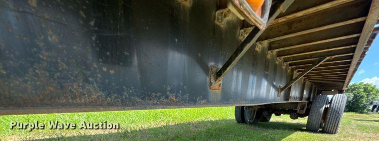image for item DU9220 2008 Great Dane flatbed trailer