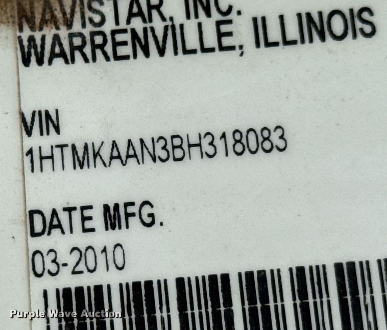 image for item DU9229 2011 International 4400 fuel truck