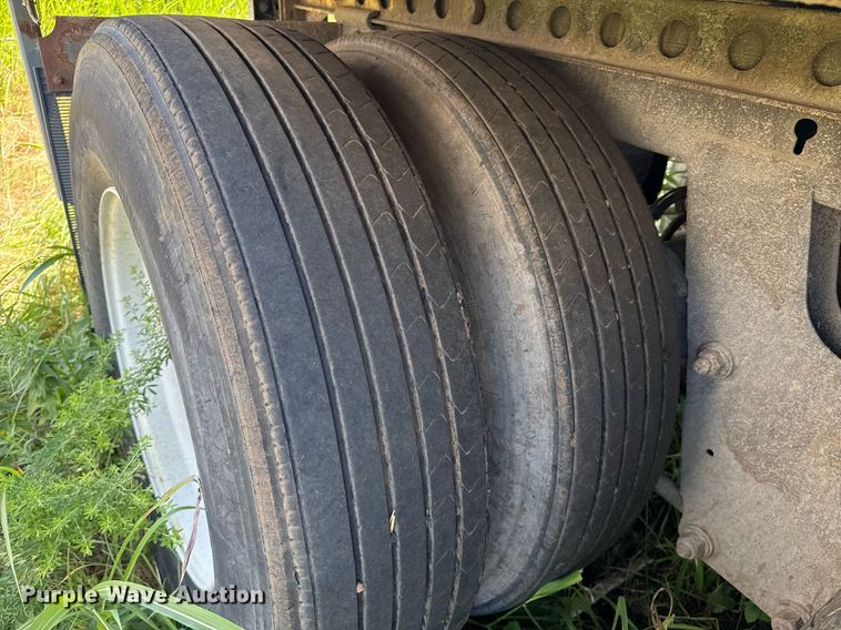 image for item DU9233 2007 Wabash DVCVHPC dry van trailer