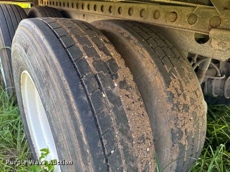 image for item DU9233 2007 Wabash DVCVHPC dry van trailer