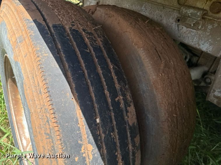 image for item DU9234 2005 Great Dane dry van trailer