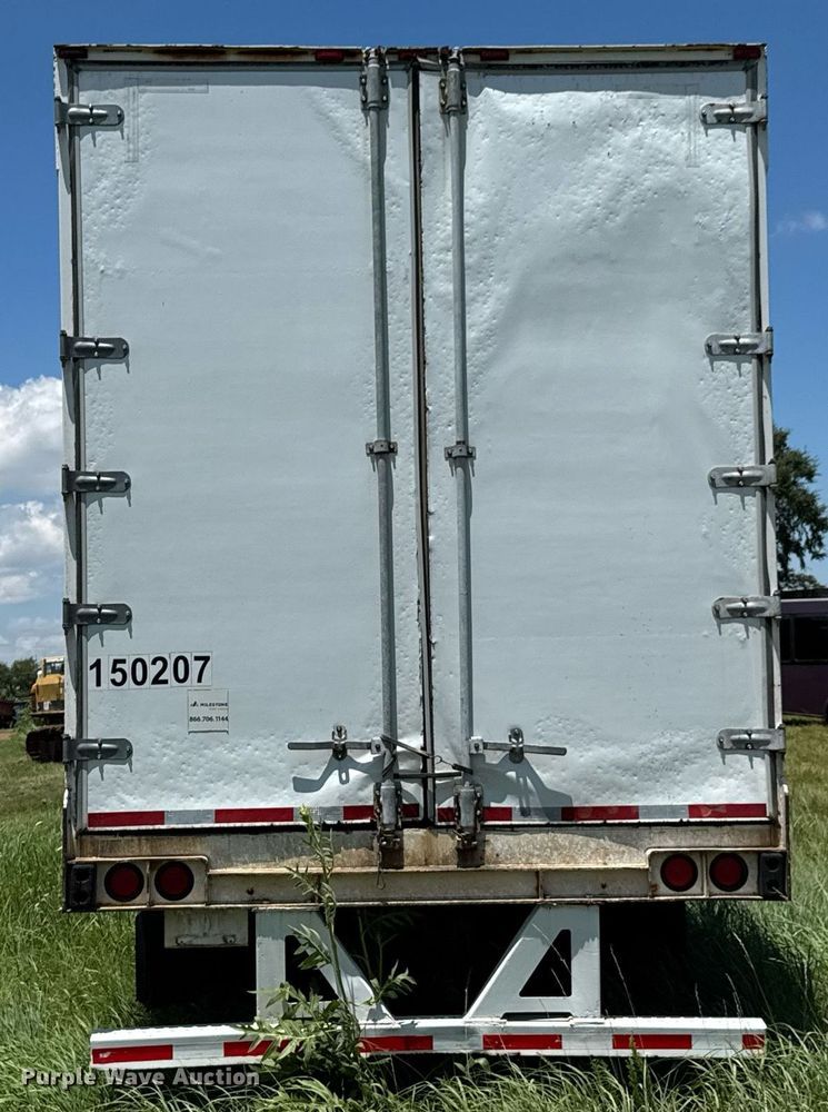 image for item DU9235 2000 Strick dry van trailer