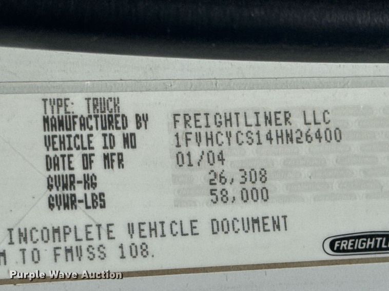 image for item DU9948 2004 Freightliner Business Class M2 flatbed truck