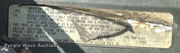 image for item DU9952 1993 Freightliner FLD semi truck