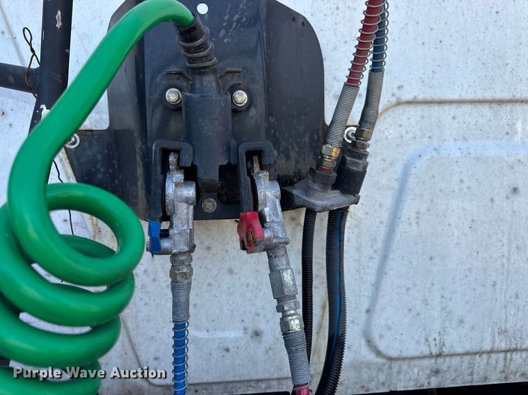 image for item DV4119 2016 International ProStar 122 semi truck