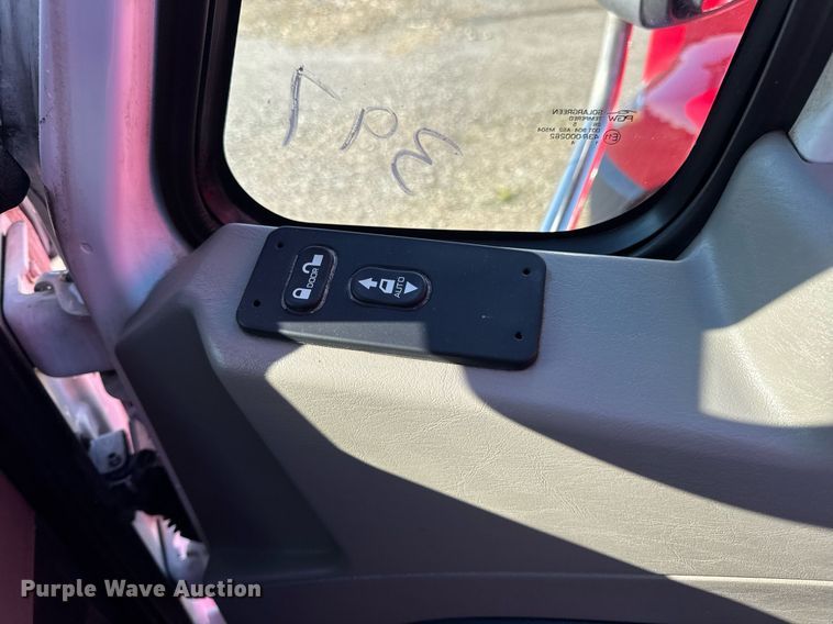 image for item DV4119 2016 International ProStar 122 semi truck