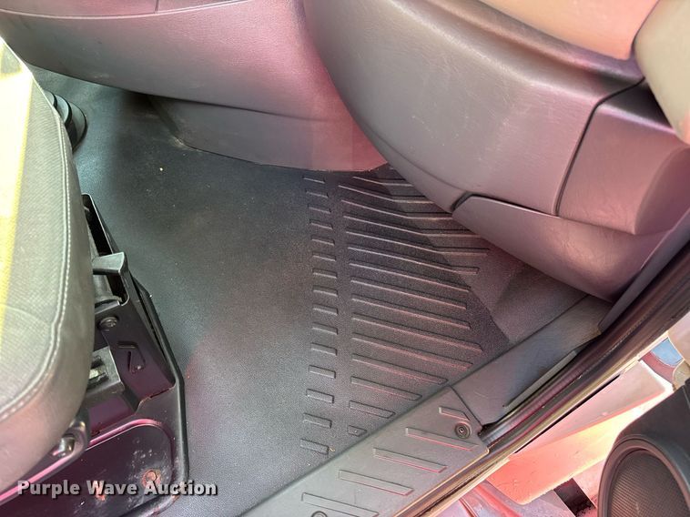 image for item DV4119 2016 International ProStar 122 semi truck