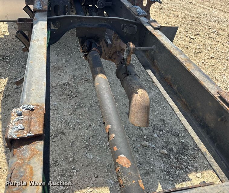 image for item DV4217 2011 International DuraStar 4300 truck cab and chassis