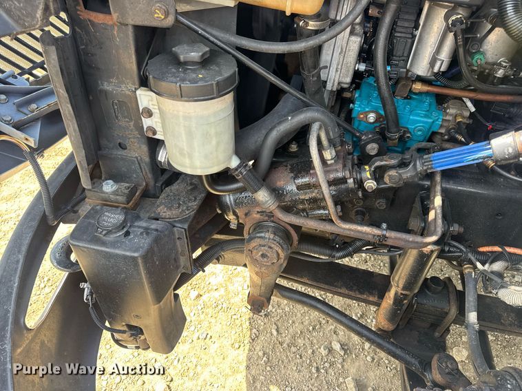 image for item DV4217 2011 International DuraStar 4300 truck cab and chassis