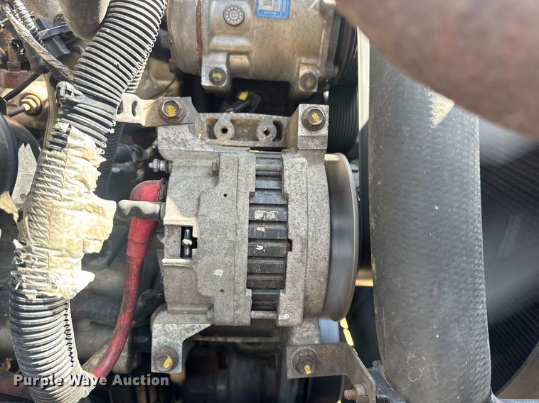 image for item DV4217 2011 International DuraStar 4300 truck cab and chassis