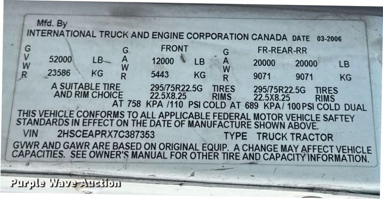image for item DV4218 2007 International 9200i semi truck